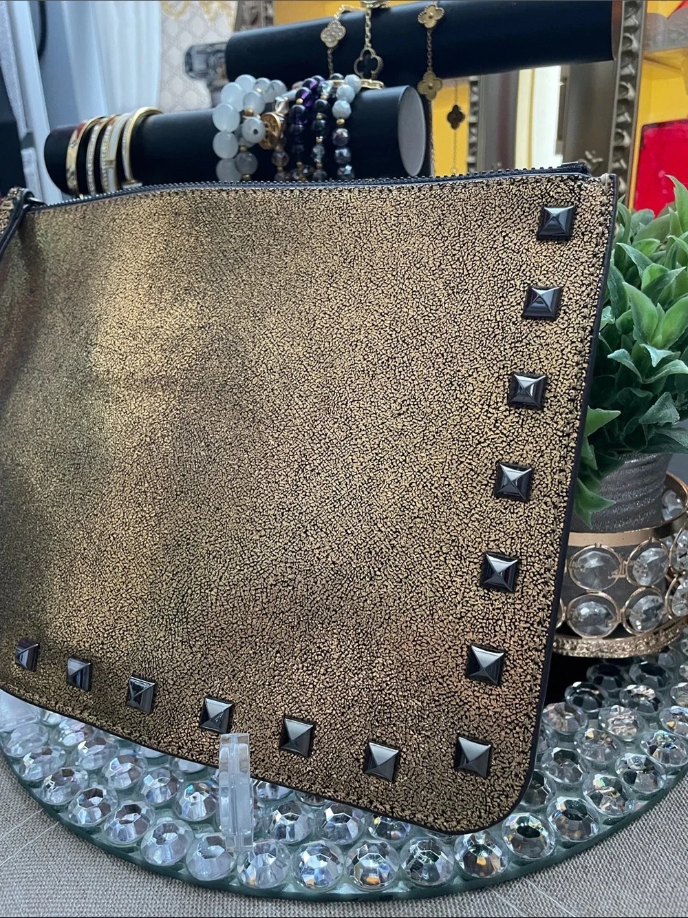 ✨Rebecca Minkoff Metallic Bronze Studded Wristlet Clutch ✨LIKE NEW